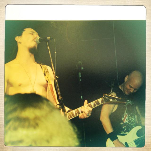 Maike and Kessu performing live